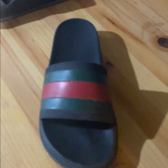 Gucci slides - Picture 2 of 4